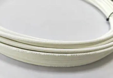 Flexible Fluoropolymer cable